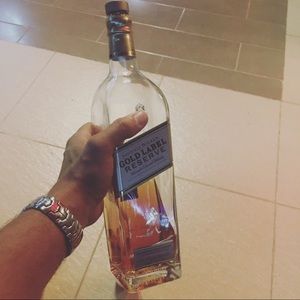 Meet your Posher, Ariel